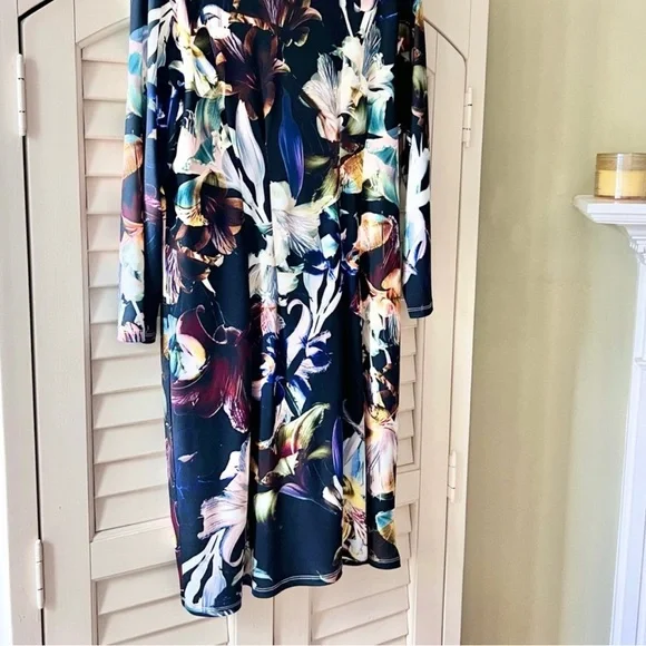 Women’s Size Large Catherine Malandrino Dark Floral Pleated Midi Dress - Picture 8 of 12